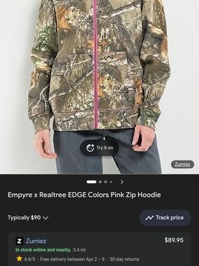 Empyre Realtree Camo Hoodie with Pink Zip